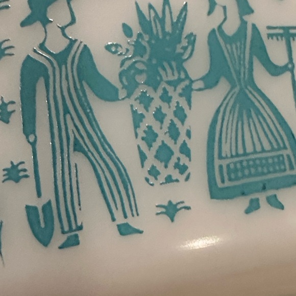 Vintage Pyrex Casserole Dish 472 Amish Butterprint White Blue Turquoise 1 1/2 Pt - Picture 4 of 6